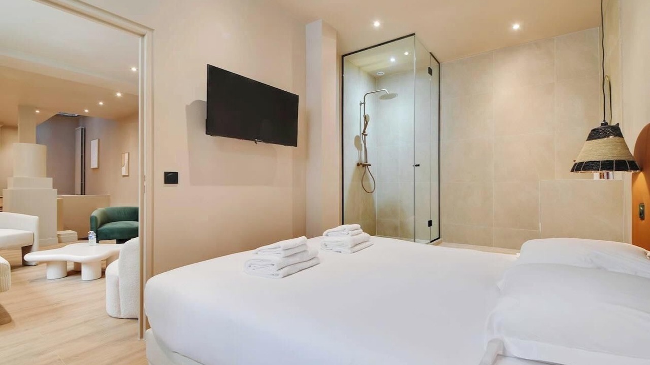 Photo of Bedroom in Saint-Merri