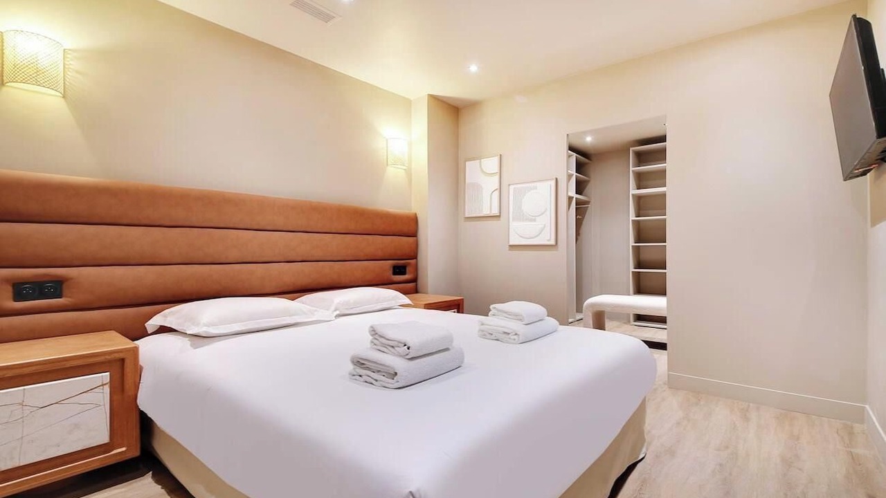 Photo of Bedroom in Saint-Merri