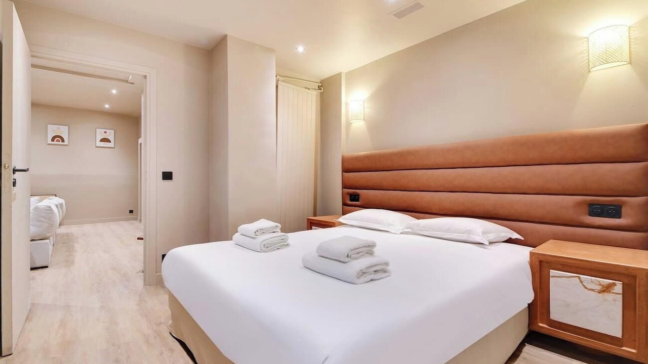 Photo of Bedroom in Saint-Merri