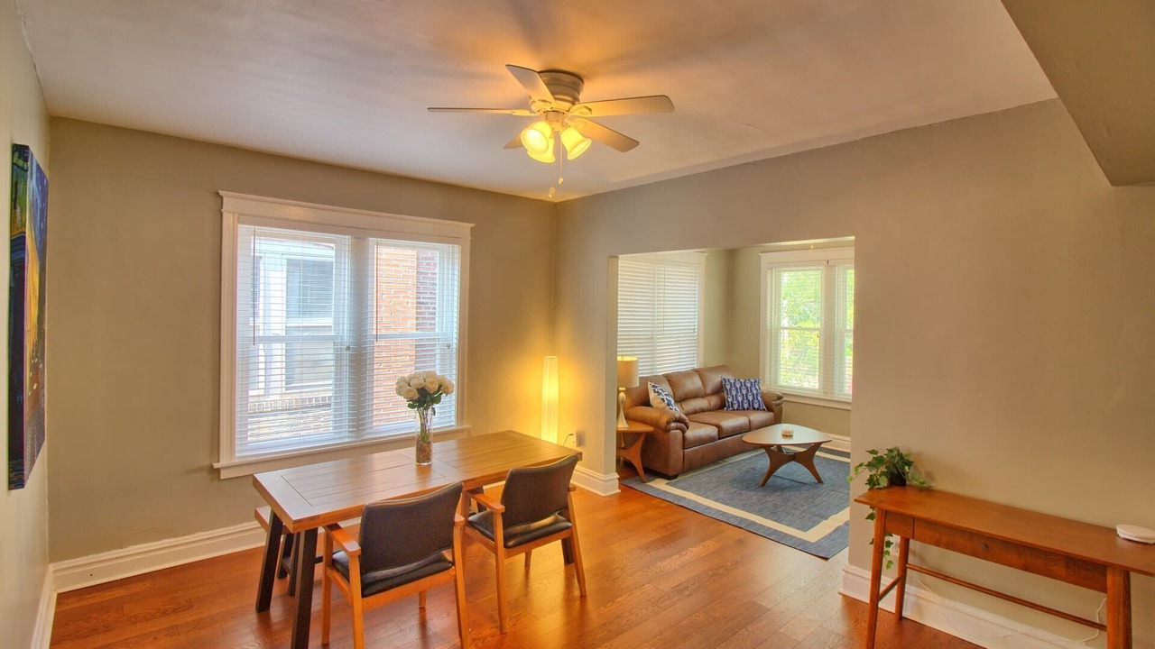 Photo of Livingroom in Tower Grove South