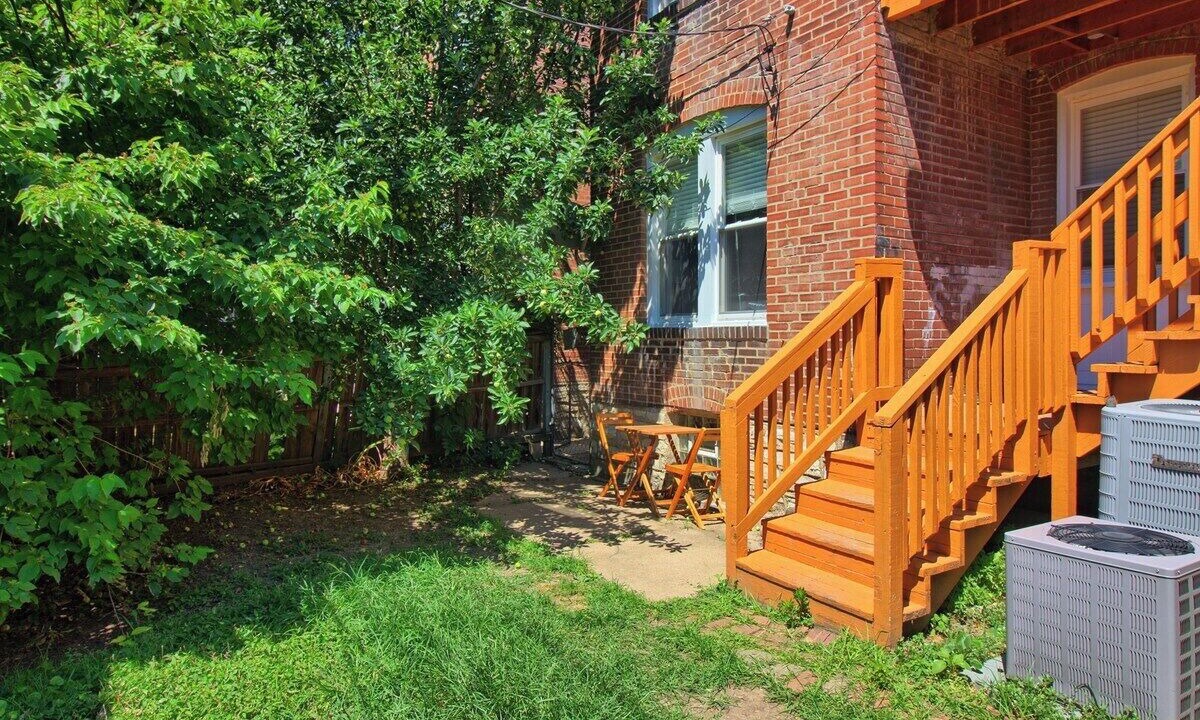 Photo of Outdoor in Tower Grove South