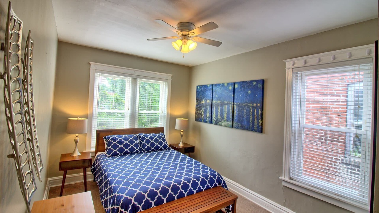 Photo of Bedroom in Tower Grove South