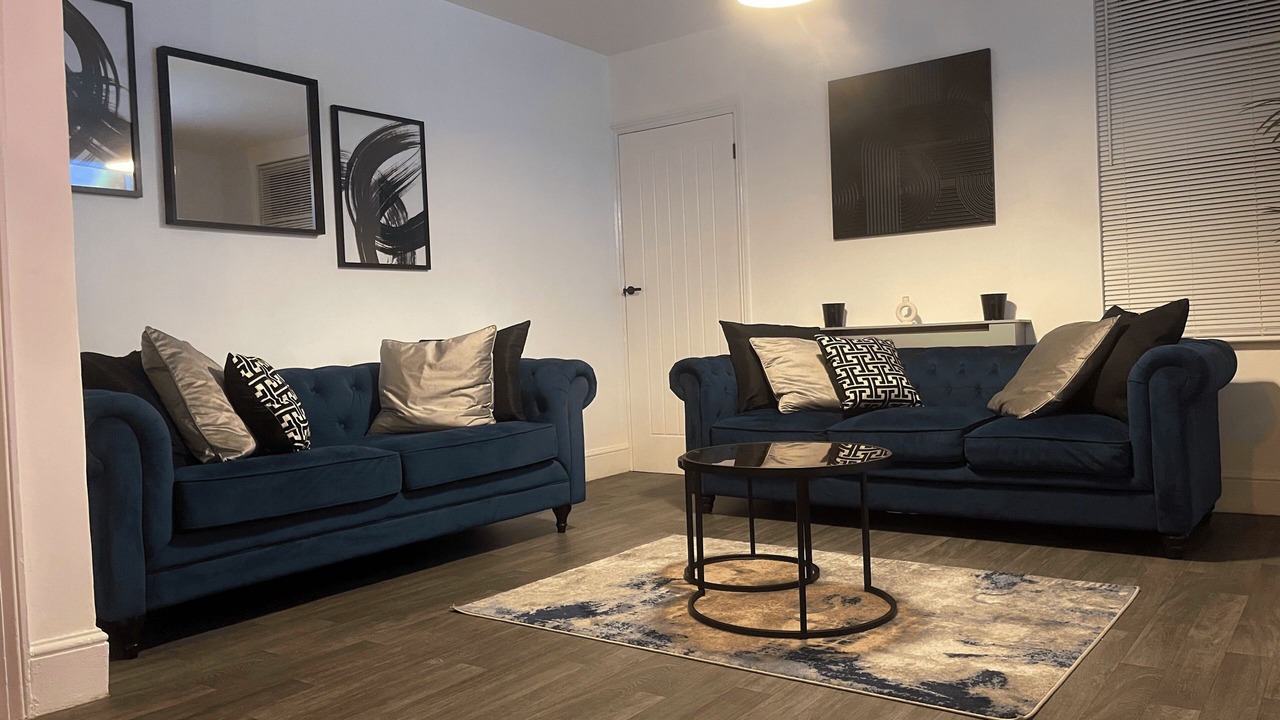 Photo of Livingroom in Northampton