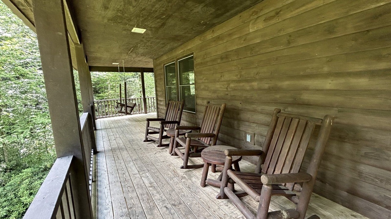 Photo of Patio Balcony in Almond