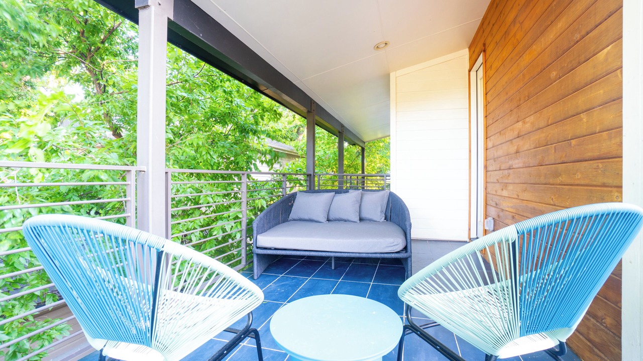 Photo of Patio Balcony in Holly