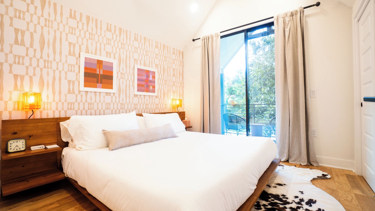 Photo of Bedroom in Holly
