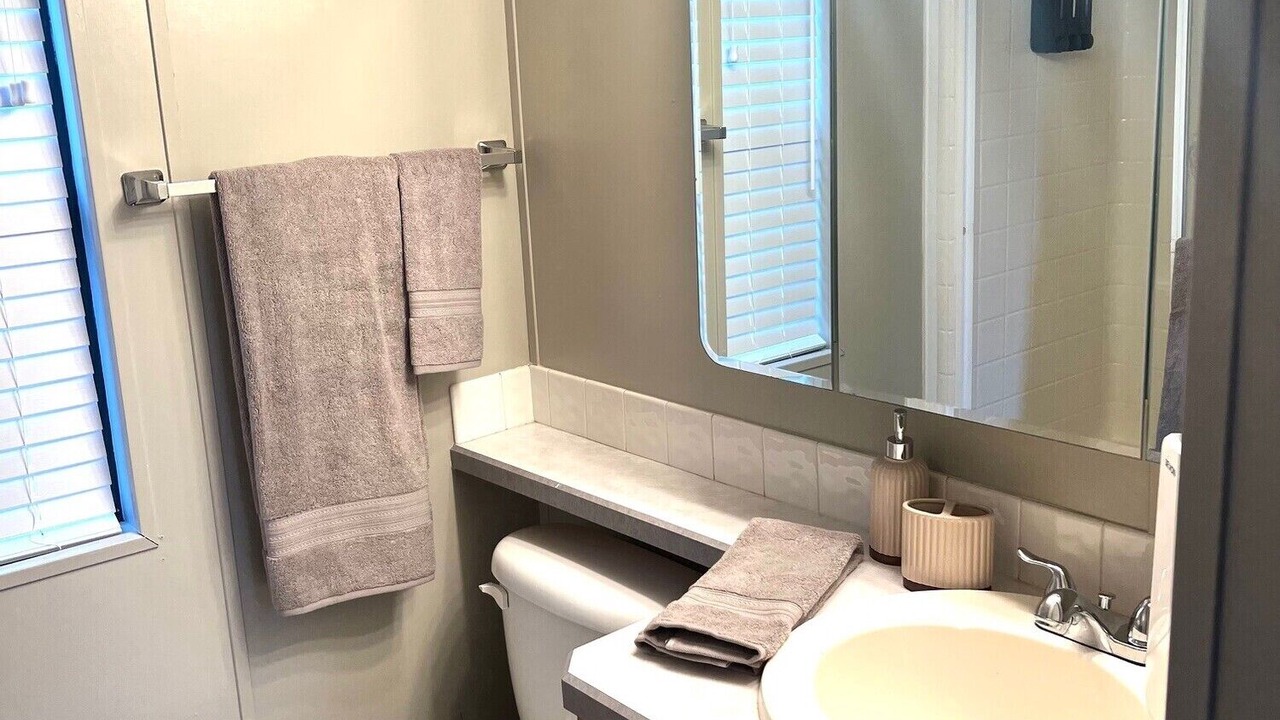 Photo of Bathroom in Gold Beach