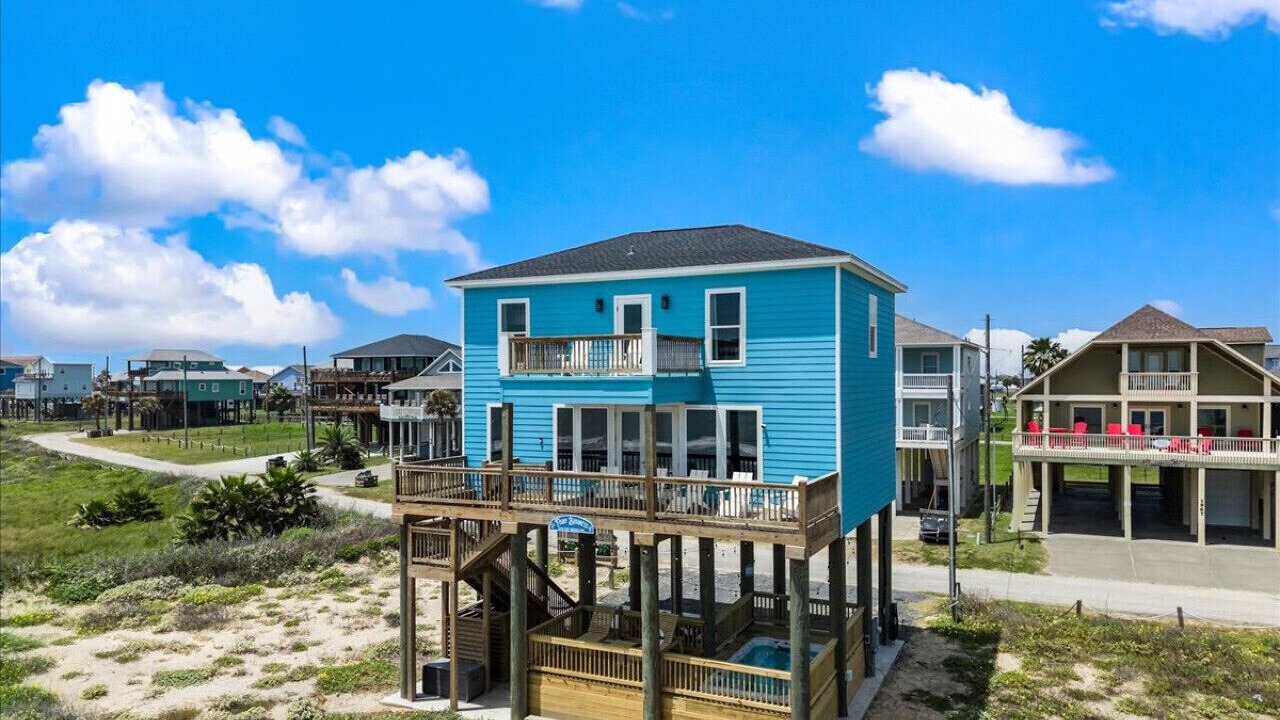 Photo of Others in Crystal Beach