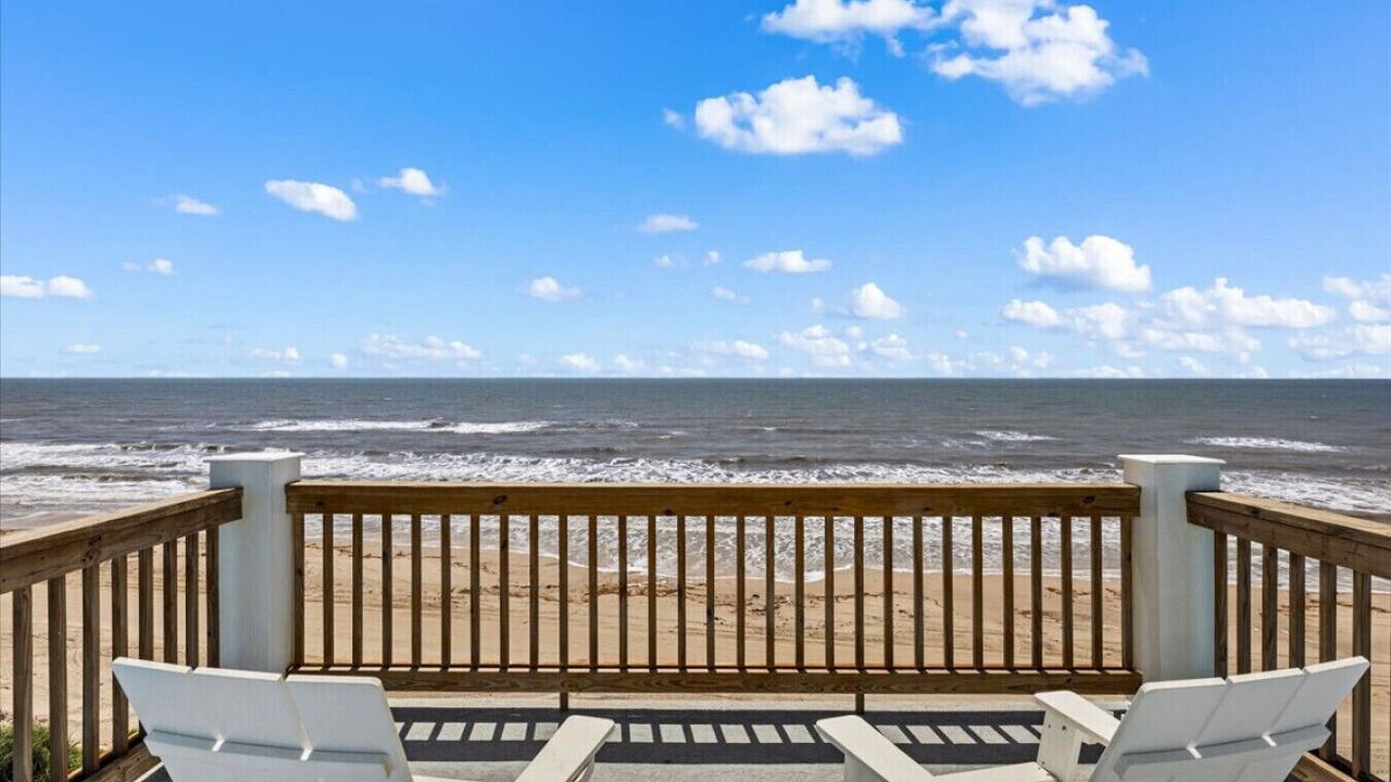 Photo of Patio Balcony in Crystal Beach