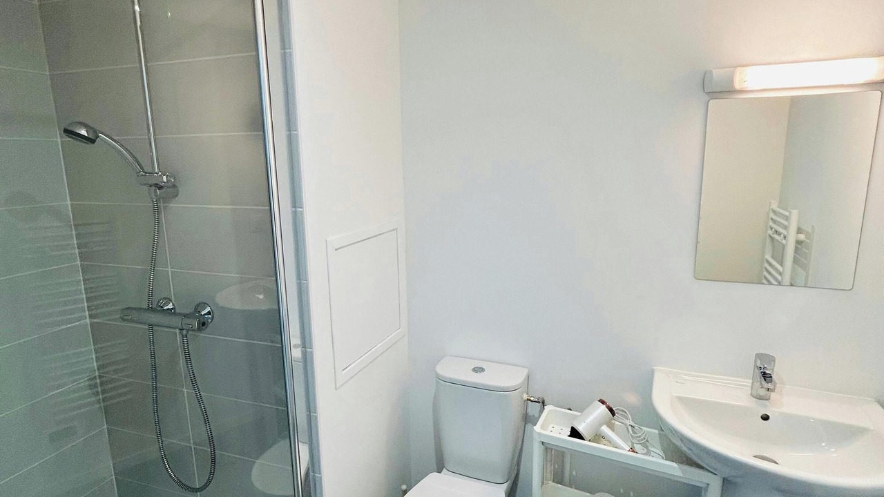 Photo of Bathroom in Barbatre