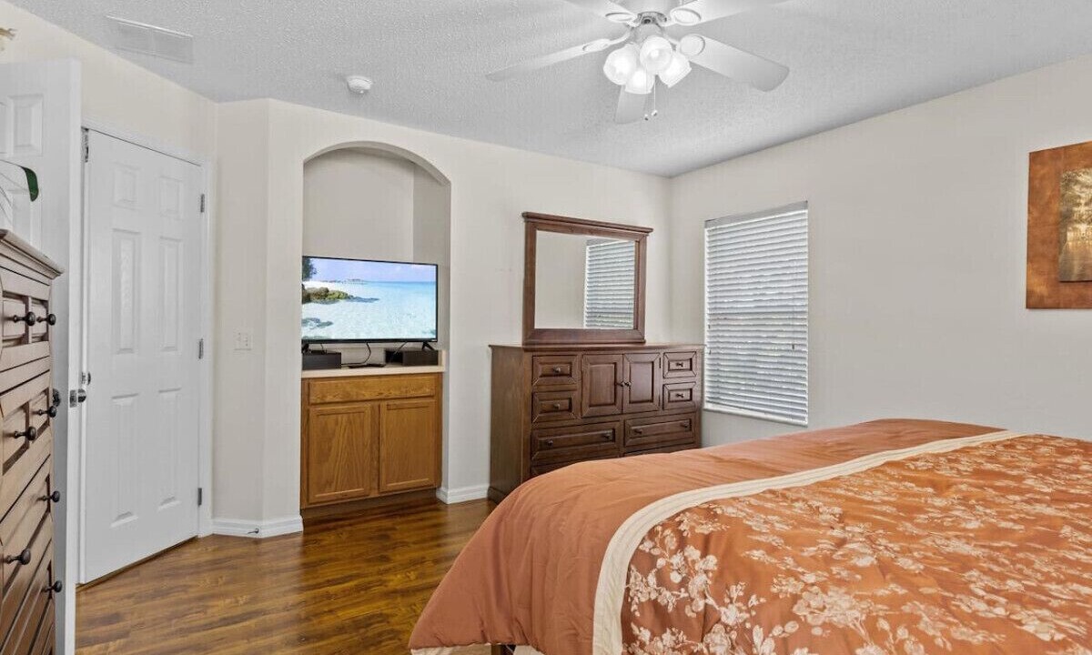 Photo of Bedroom in Haines City