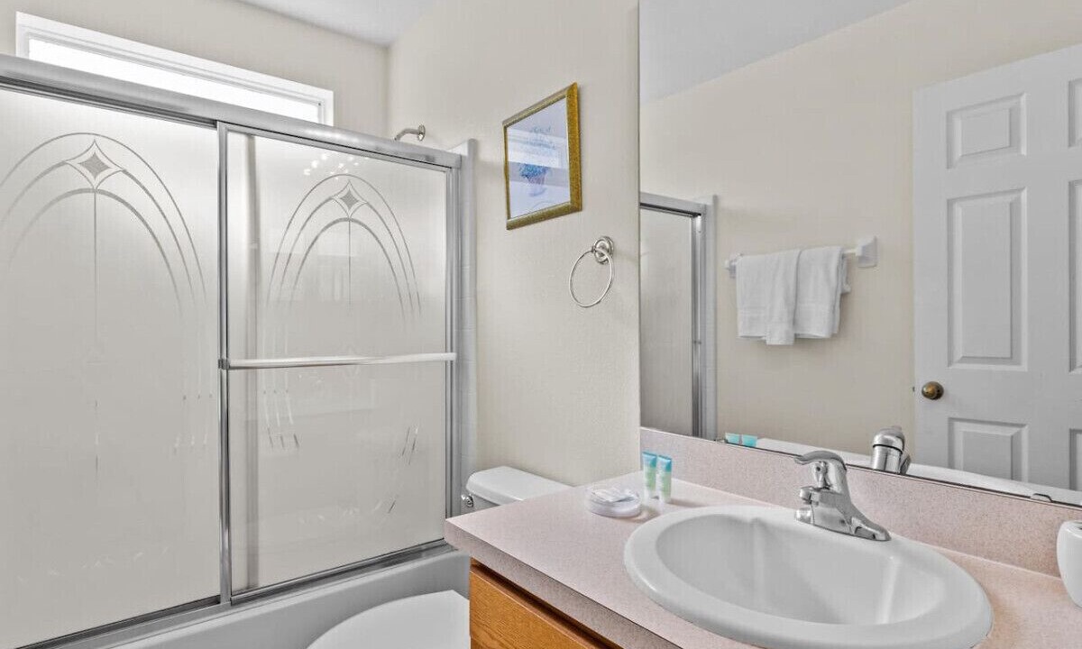 Photo of Bathroom in Haines City