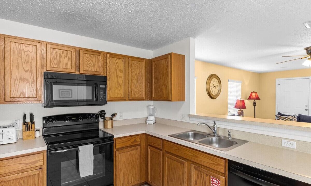 Photo of Kitchen in Haines City