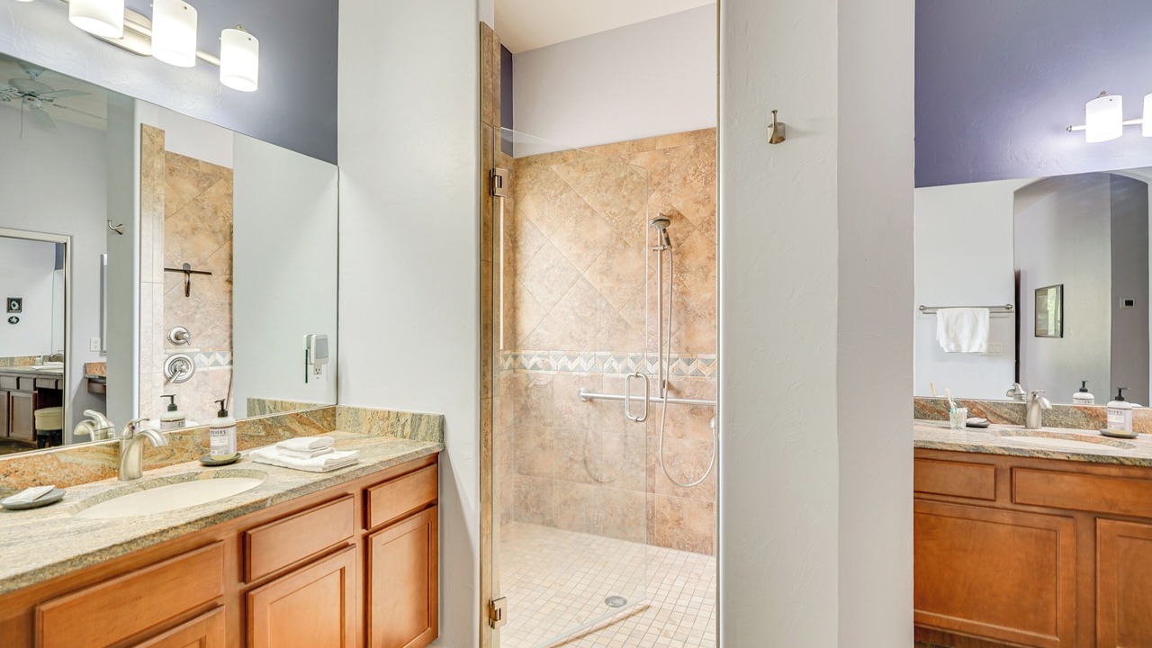 Photo of Bathroom in Saddlebrooke