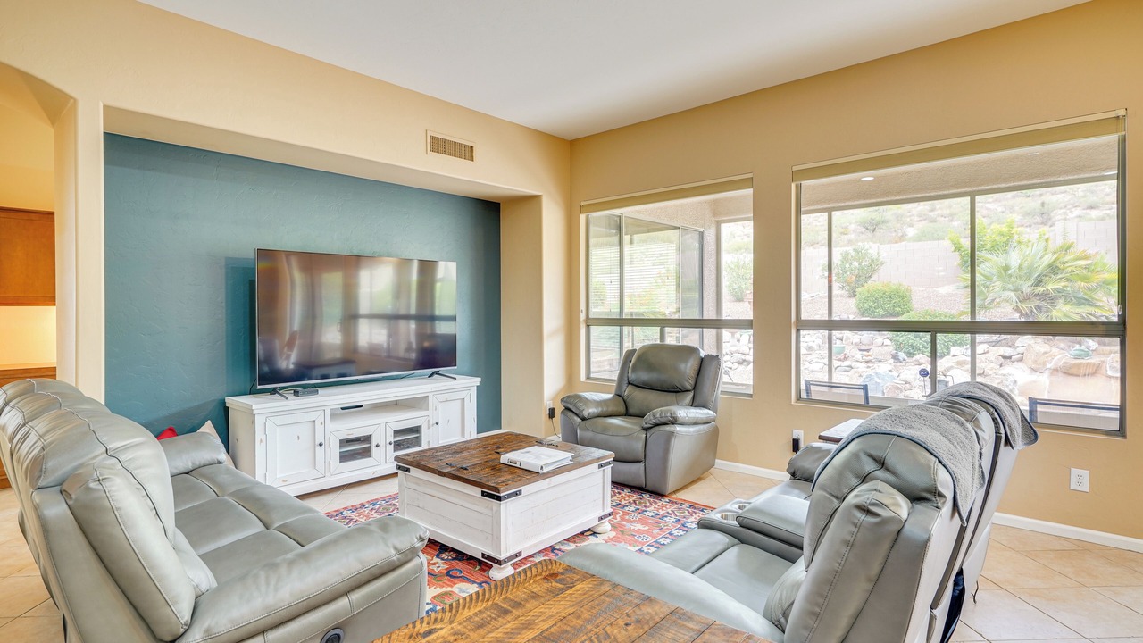 Photo of Livingroom in Saddlebrooke