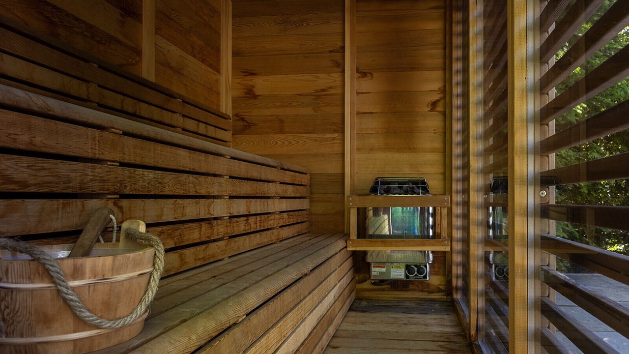 Photo of Others in Noyack