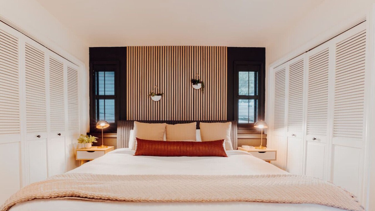 Photo of Bedroom in Maple Heights-Lake Desire