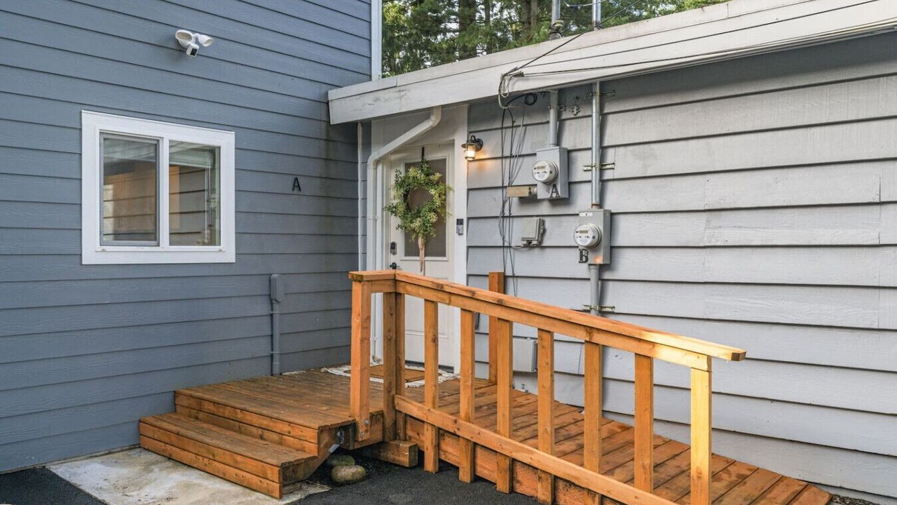 Photo of Outdoor in Hillwood