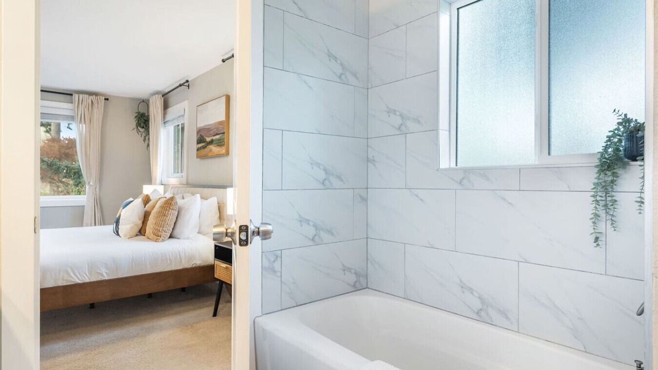 Photo of Bathroom in Hillwood