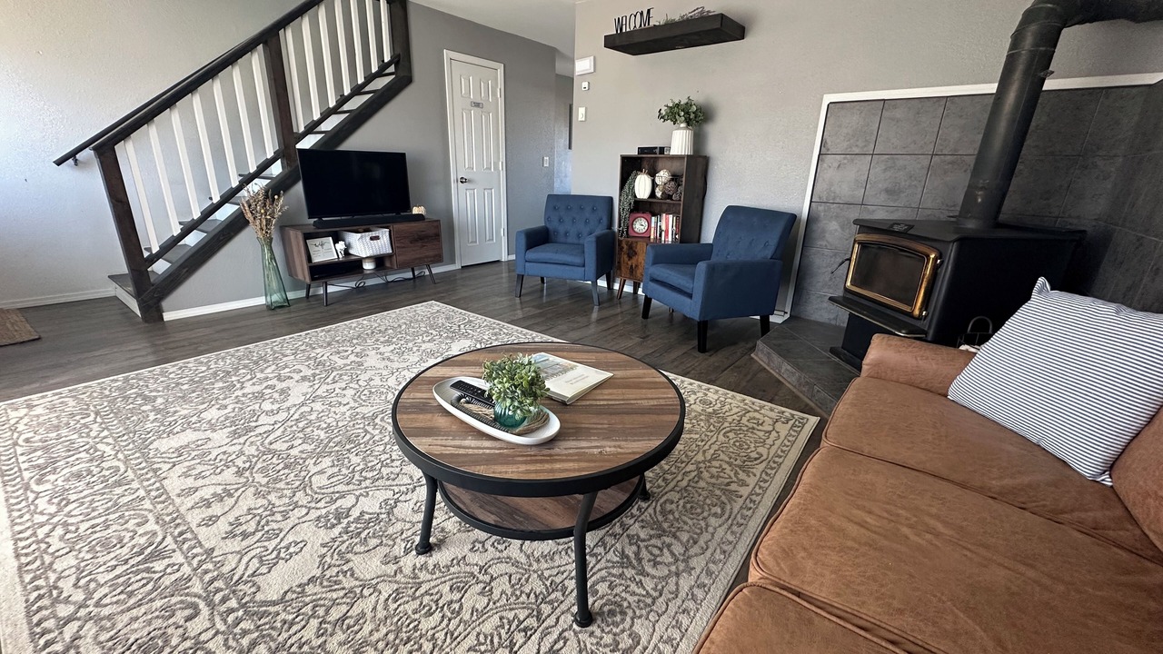 Photo of Livingroom in Glenrock