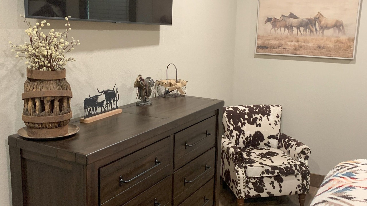 Photo of Bedroom in El Dorado