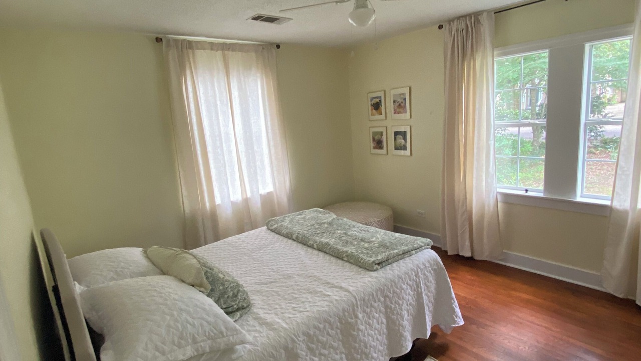 Photo of Bedroom in Hattiesburg