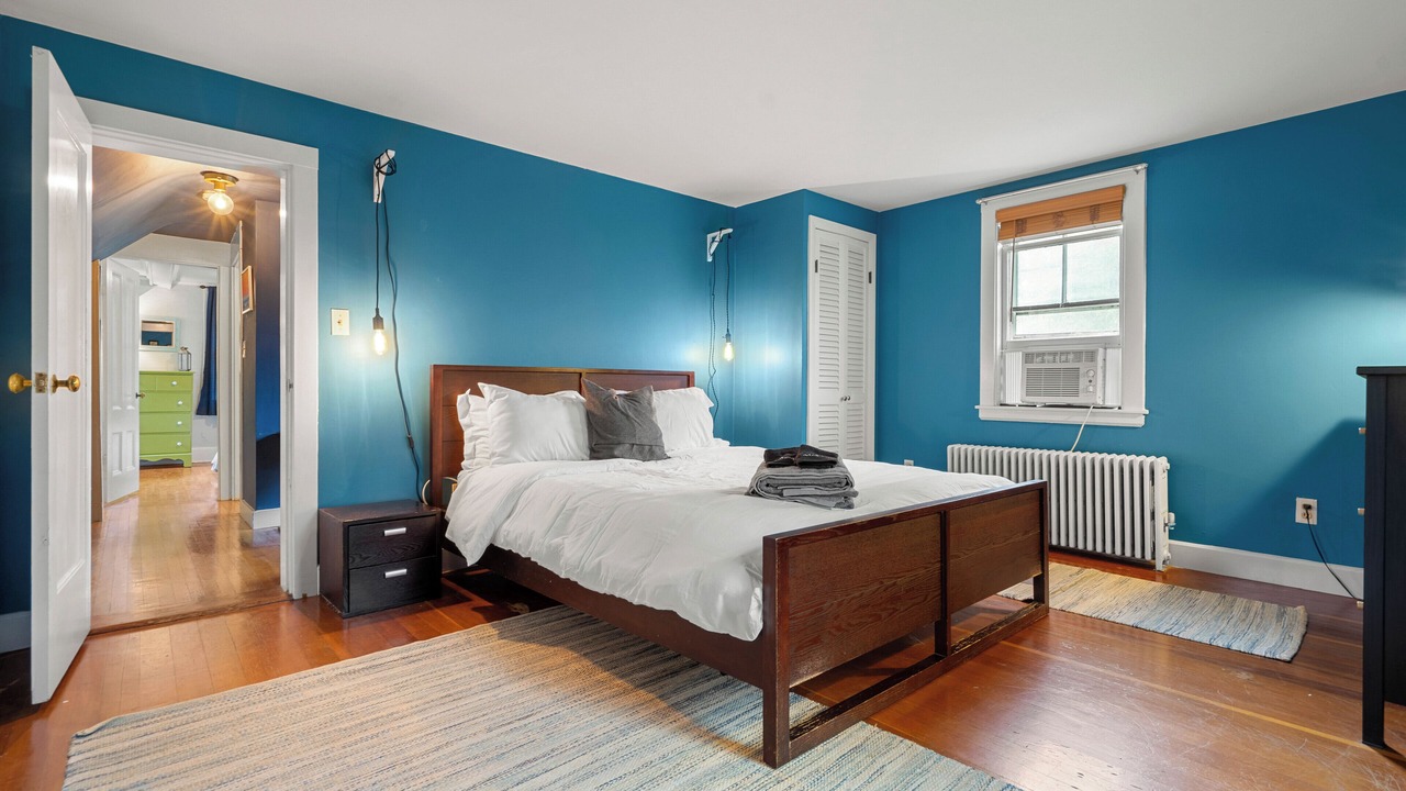 Photo of Bedroom in Marblehead