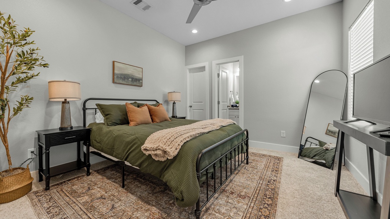 Photo of Bedroom in College Station