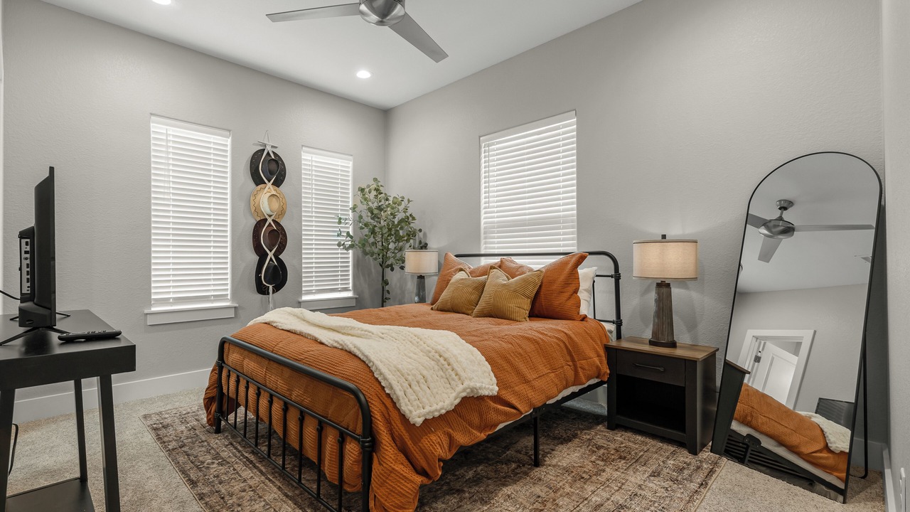 Photo of Bedroom in College Station
