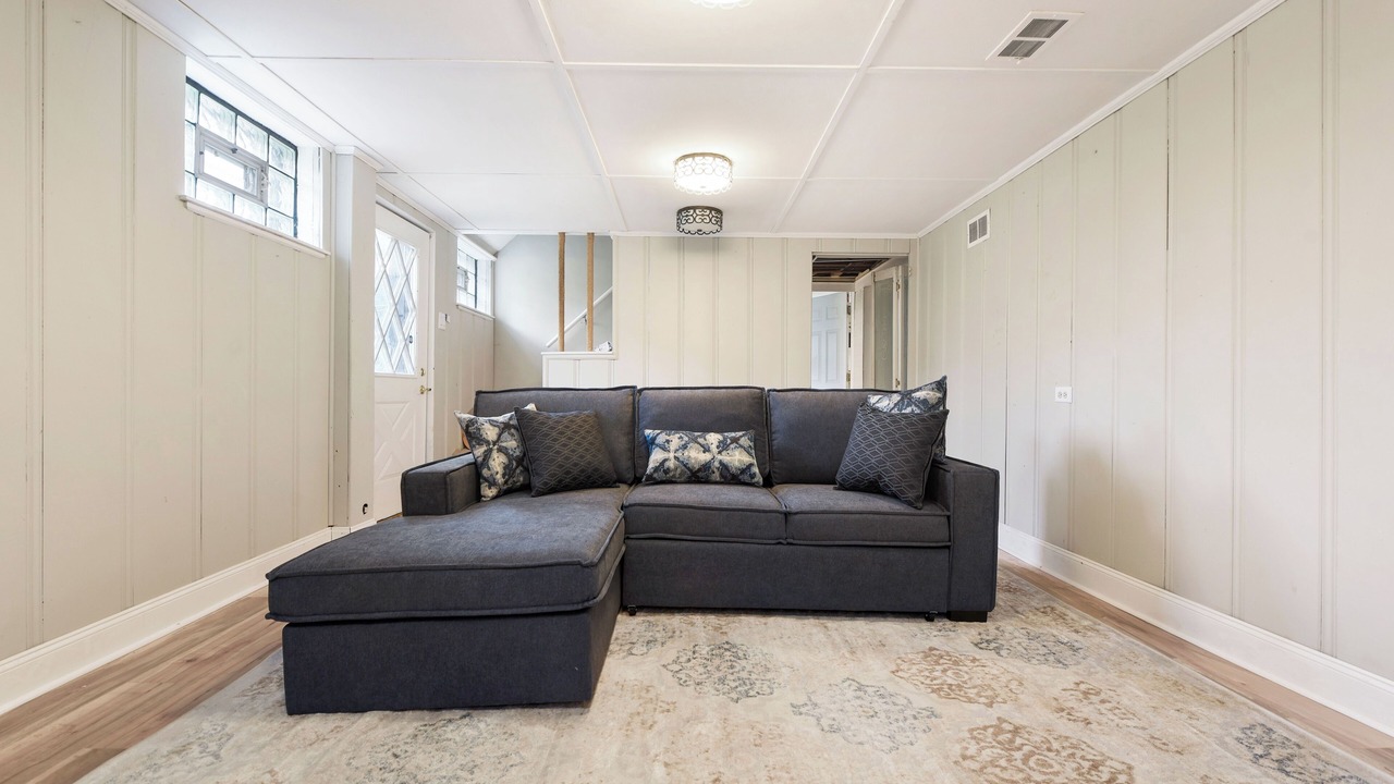 Photo of Livingroom in Coraopolis