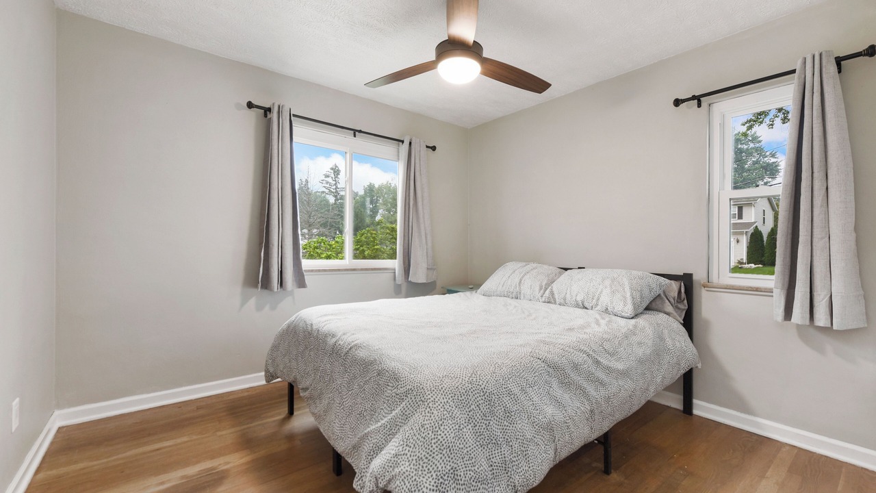 Photo of Bedroom in Coraopolis