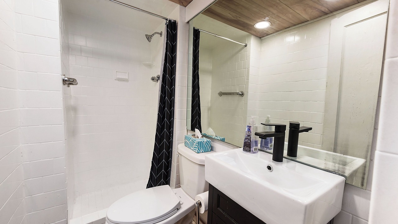 Photo of Bathroom in Coraopolis