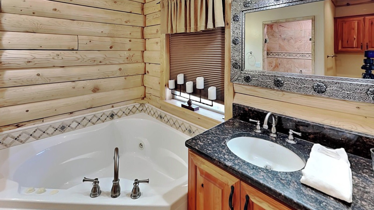 Photo of Bathroom in Alto
