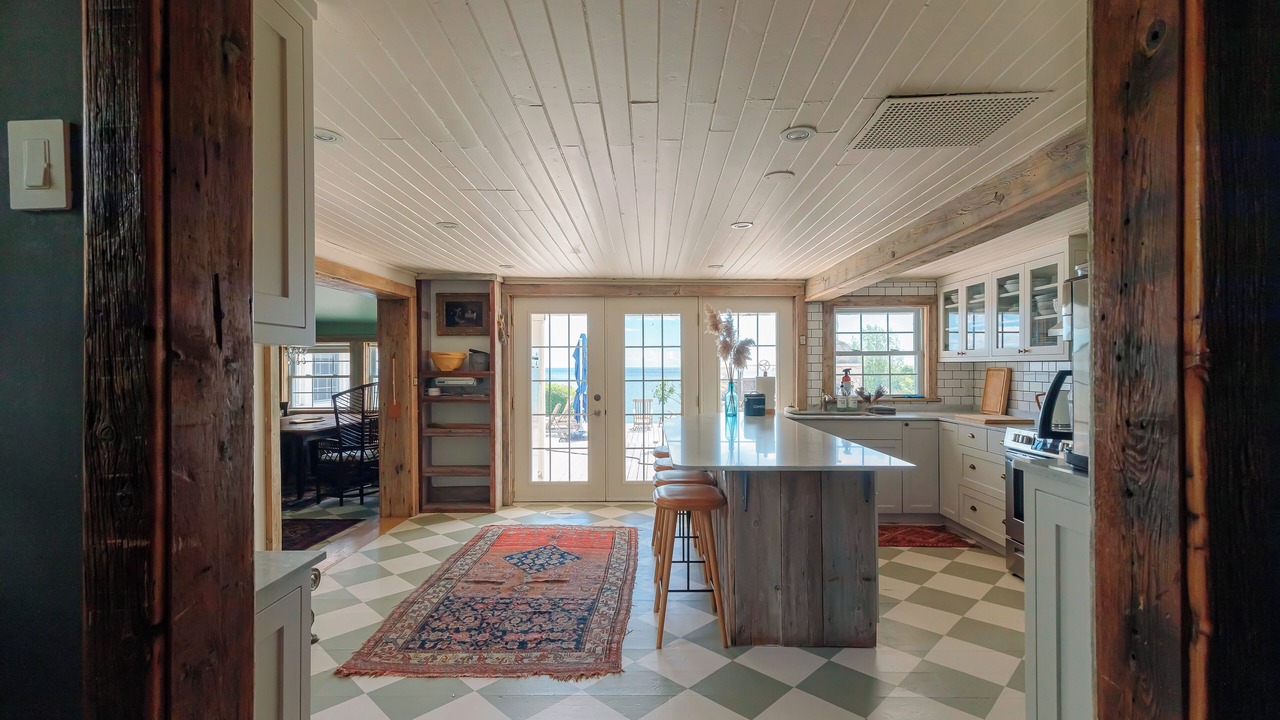 Photo of Kitchen in Waupoos