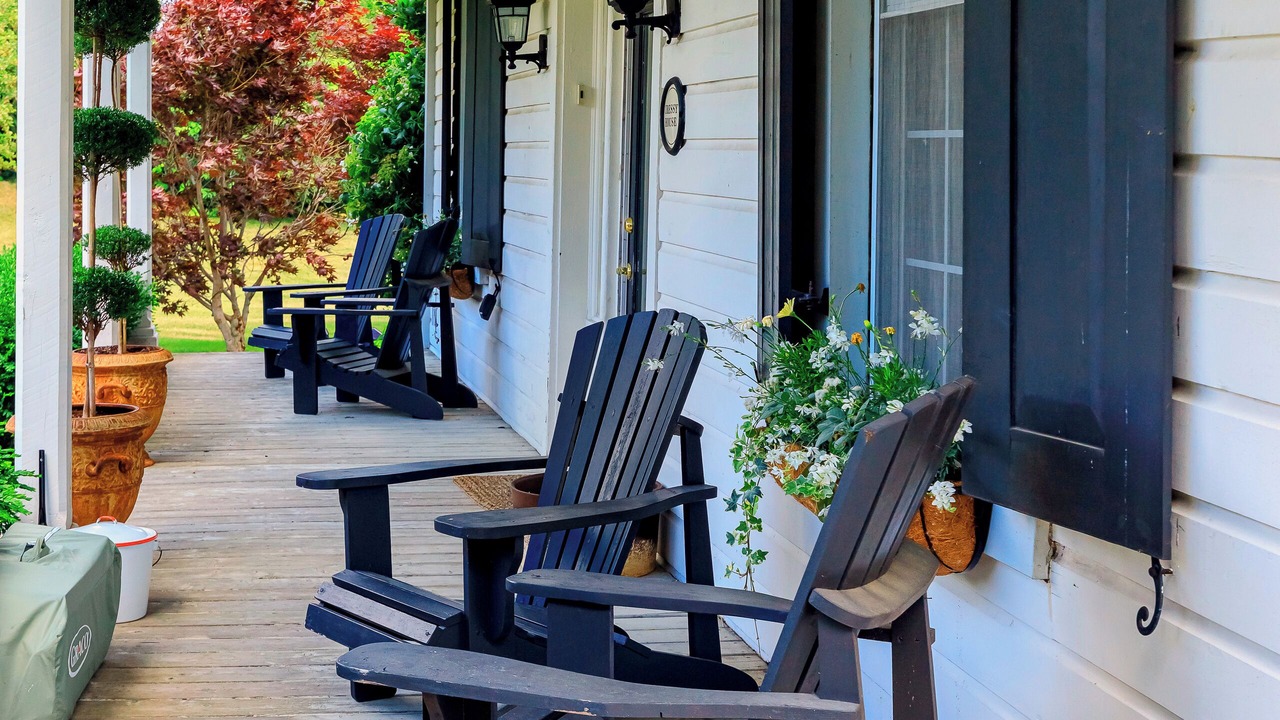 Photo of Patio Balcony in Waupoos