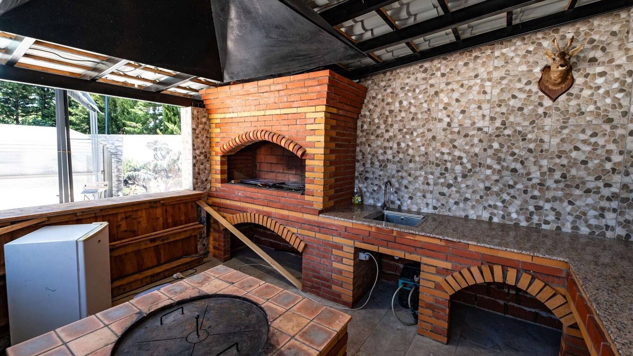 Photo of Others in Boudou