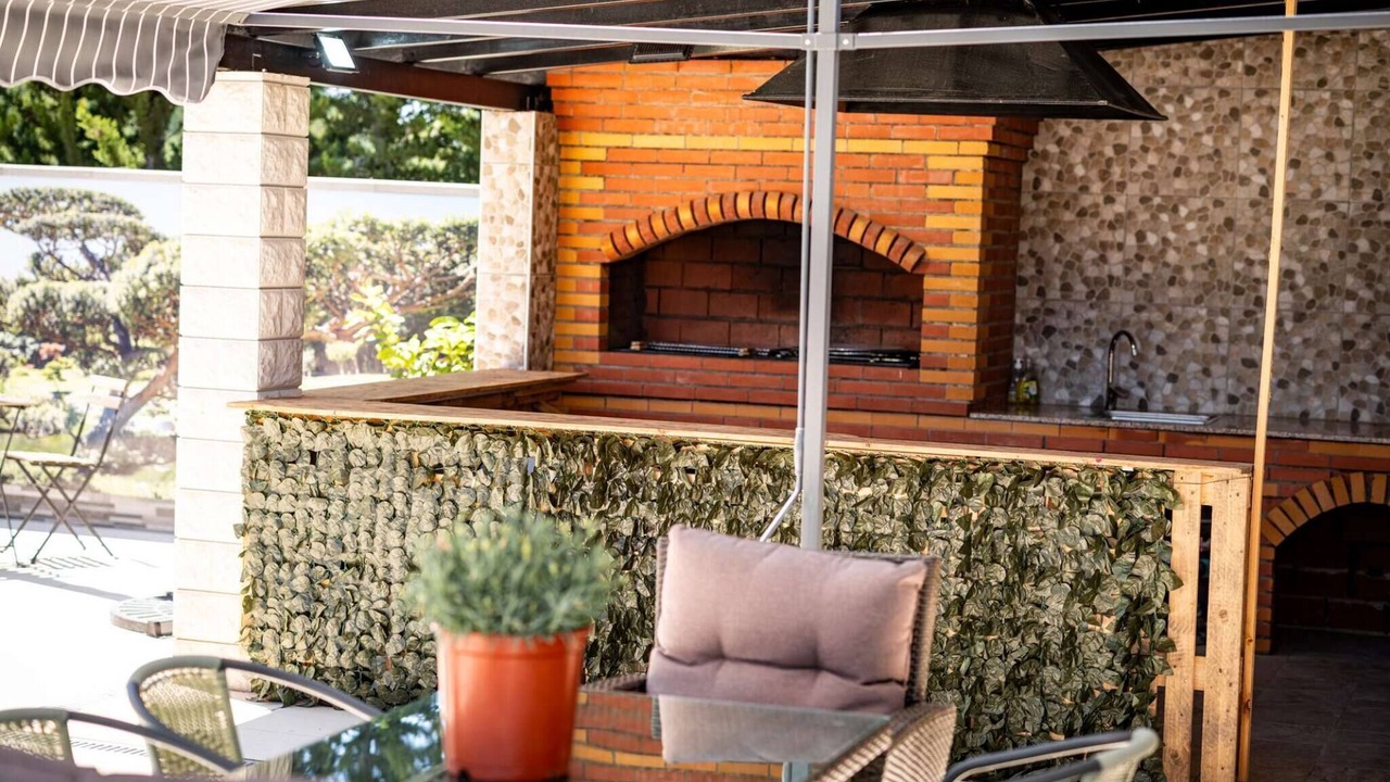 Photo of Others in Boudou