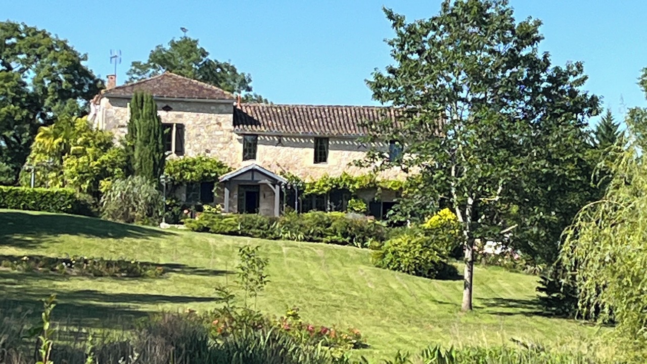 Photo of Outdoor in Devillac