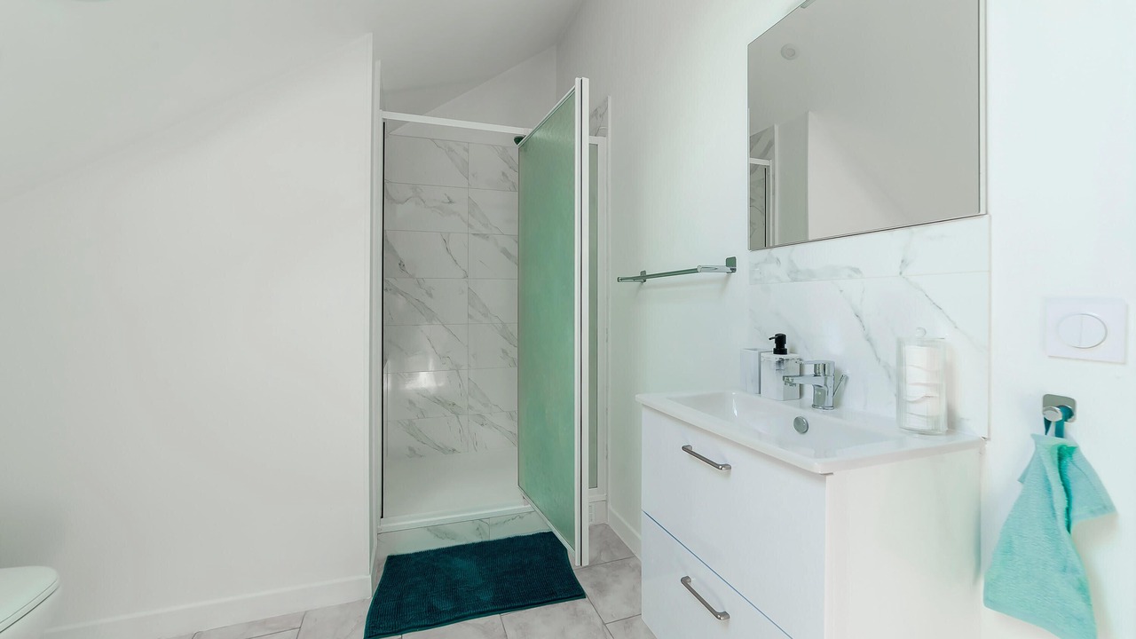 Photo of Bathroom in Creil