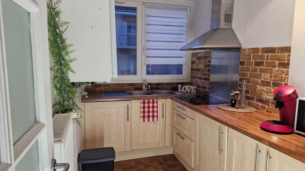 Photo of Kitchen in Caen City Centre