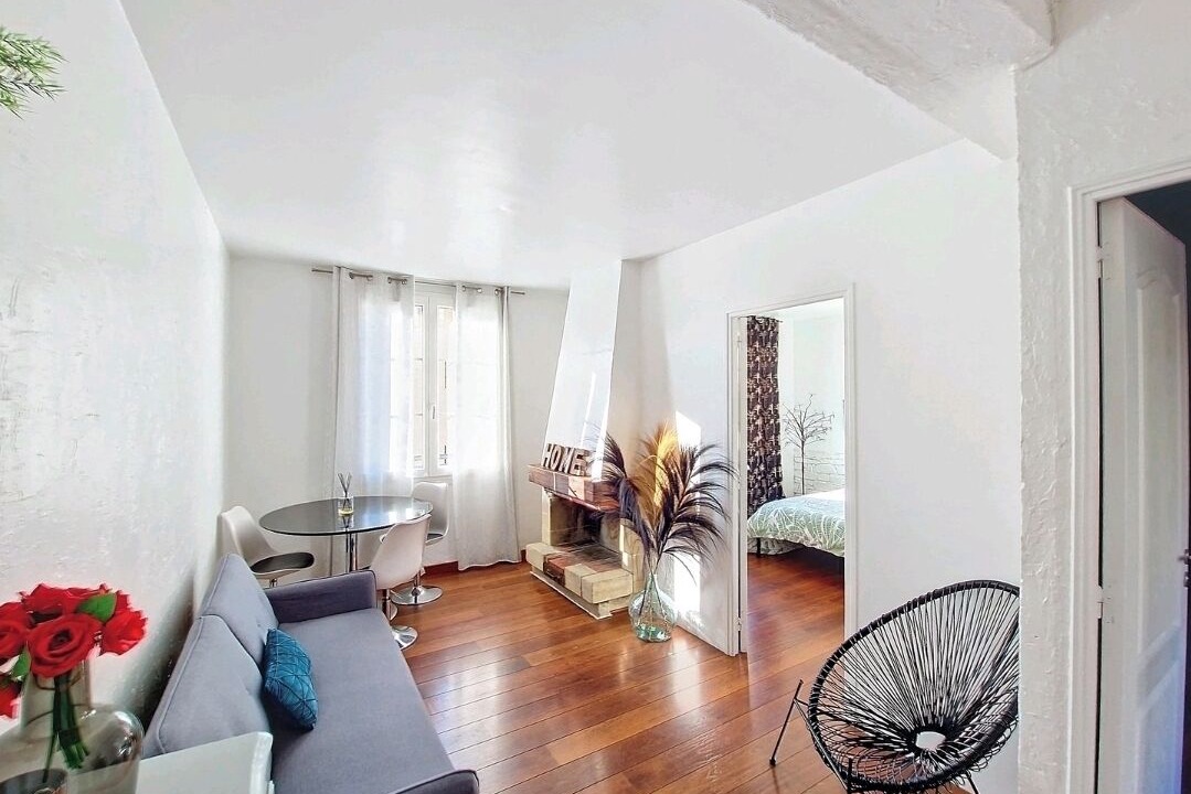 Photo of Livingroom in Caen City Centre