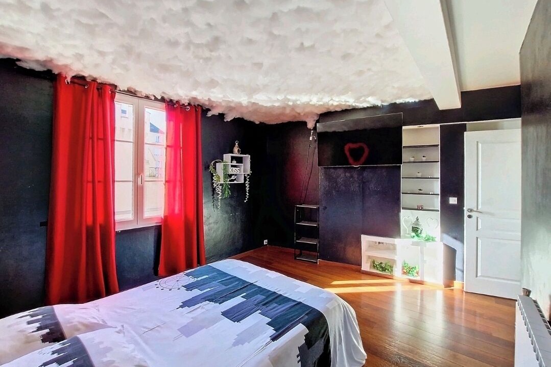 Photo of Bedroom in Caen City Centre