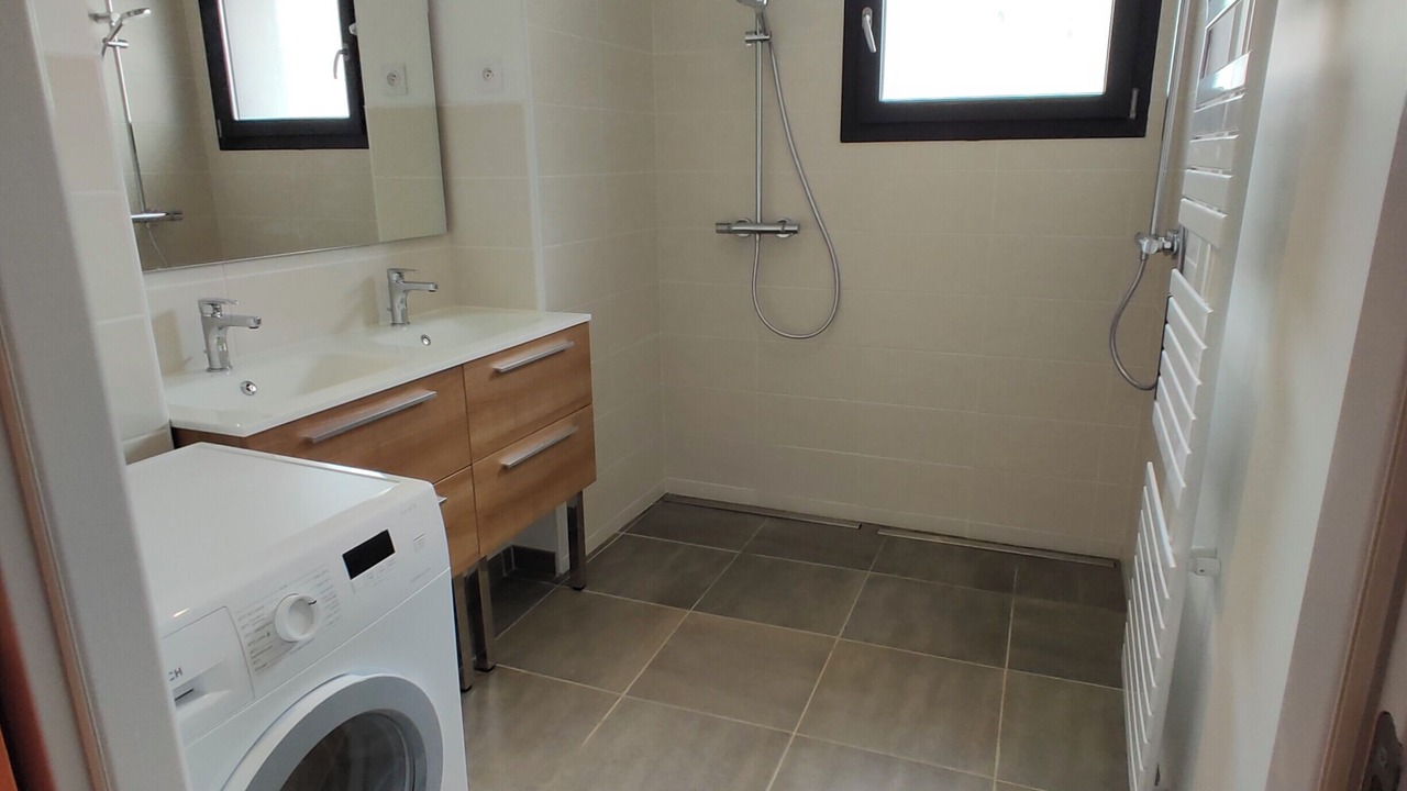 Photo of Bathroom in Saint-Bonnet-de-Mure