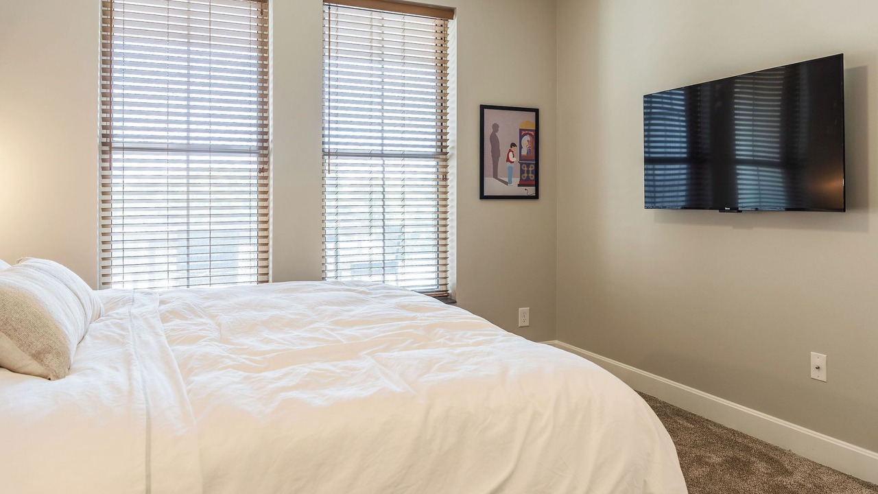 Photo of Bedroom in Lawrence