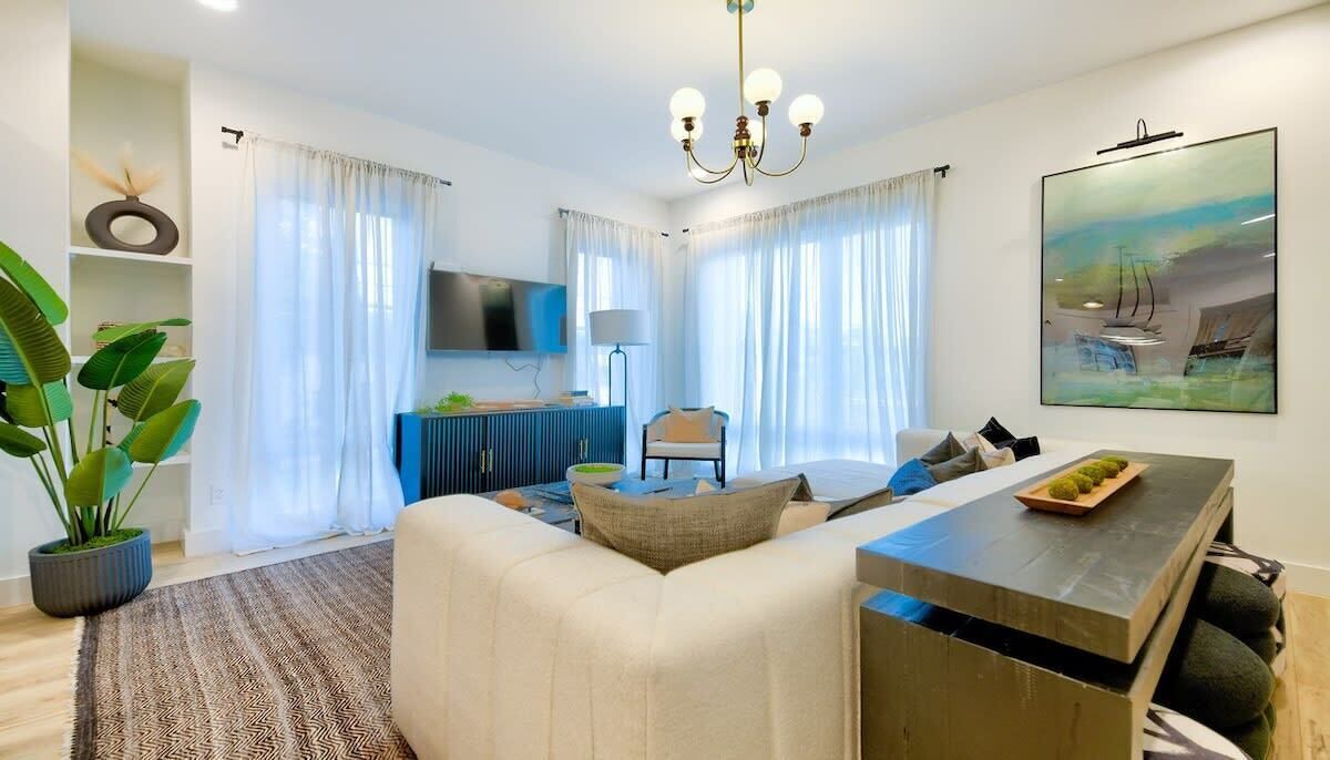 Photo of Livingroom in Katie Hill Neighborhood