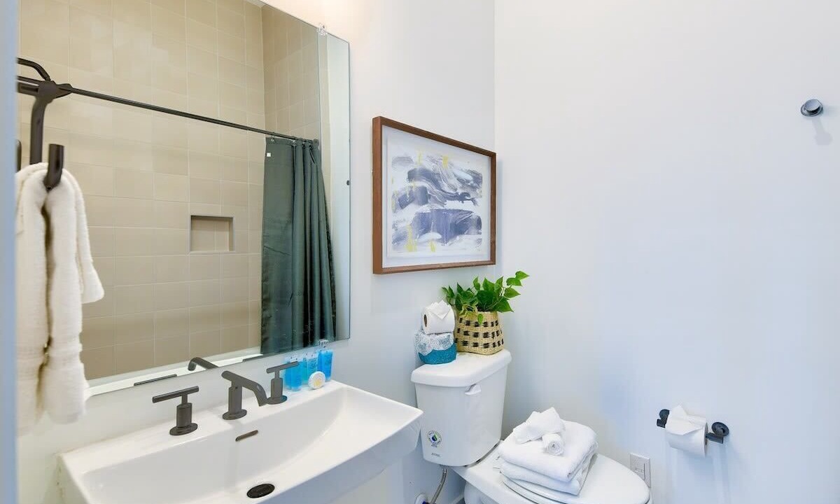 Photo of Bathroom in Katie Hill Neighborhood