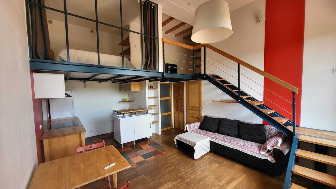 Photo of Others in Albigny-sur-Saone