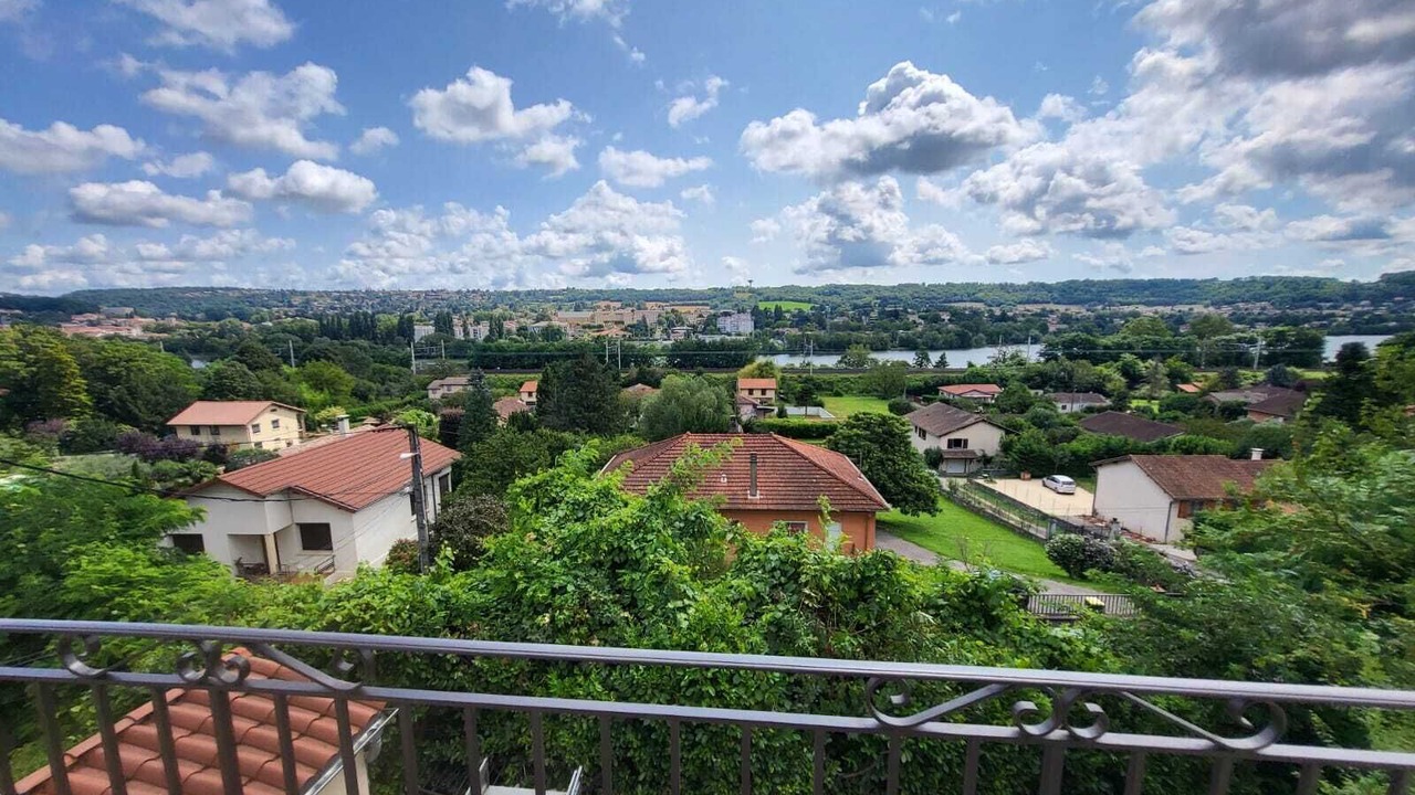 Photo of Outdoor in Albigny-sur-Saone