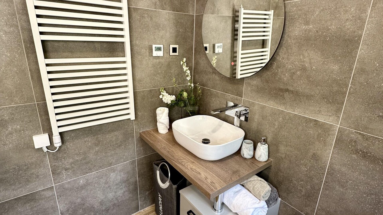 Photo of Bathroom in Obrs