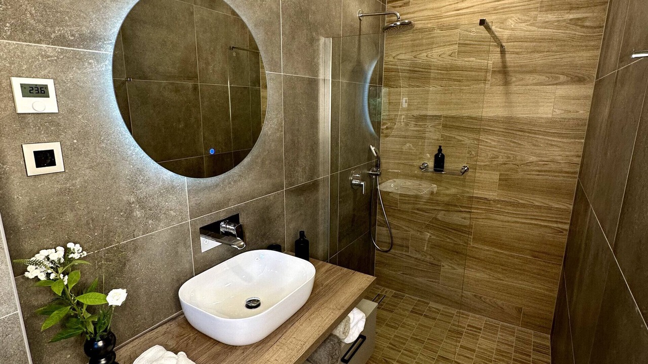 Photo of Bathroom in Obrs